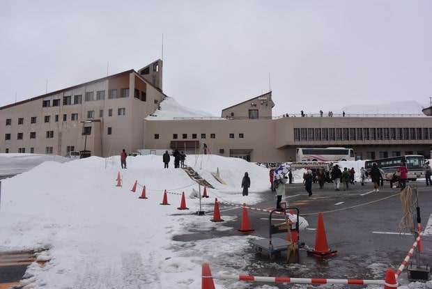 立山黑部大雪谷