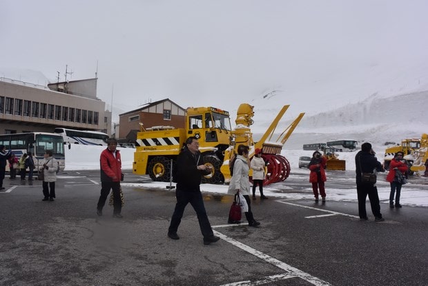 Tateyama Kurobe Snow Wall