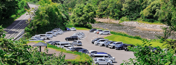 白川鄉停車場